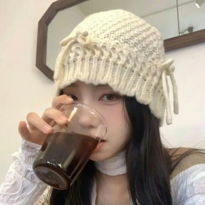 春情初放海报