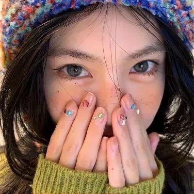 黎明的沙耶海报